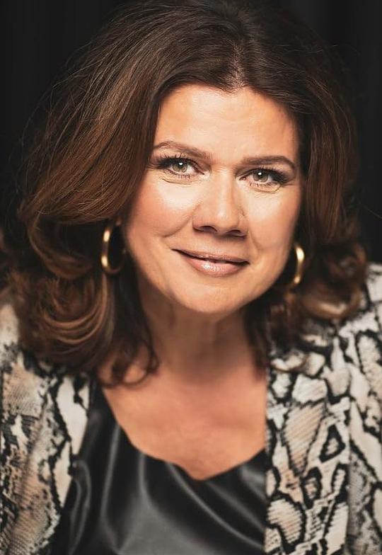 玛丽娜·奥西尼 Marina Orsini照片