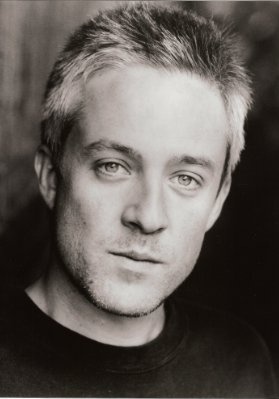 汤姆·苏利文 Tom Sullivan照片