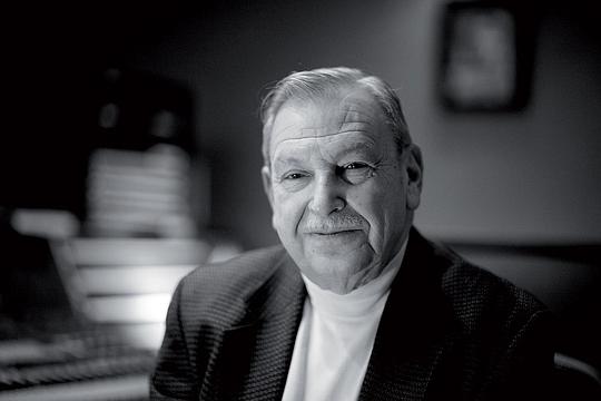 Walter E. Sear照片