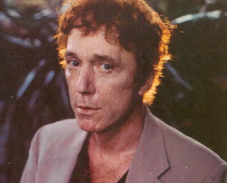 阿莱克斯·凯纳 Alexis Kanner照片