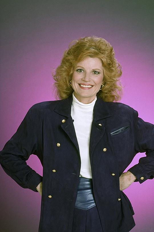 朱丽叶·索玛斯 Julie Sommars照片