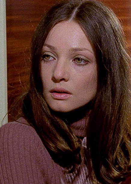 伊娃·斯旺 Ewa Swann照片