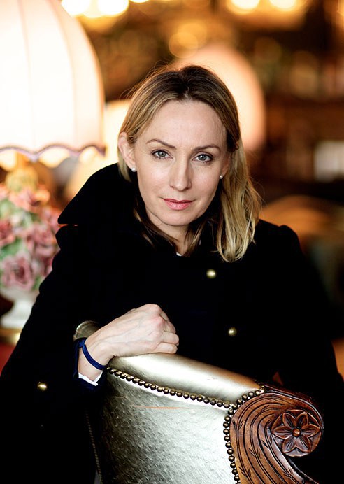 丽萨·麦坤 Lisa McCune照片
