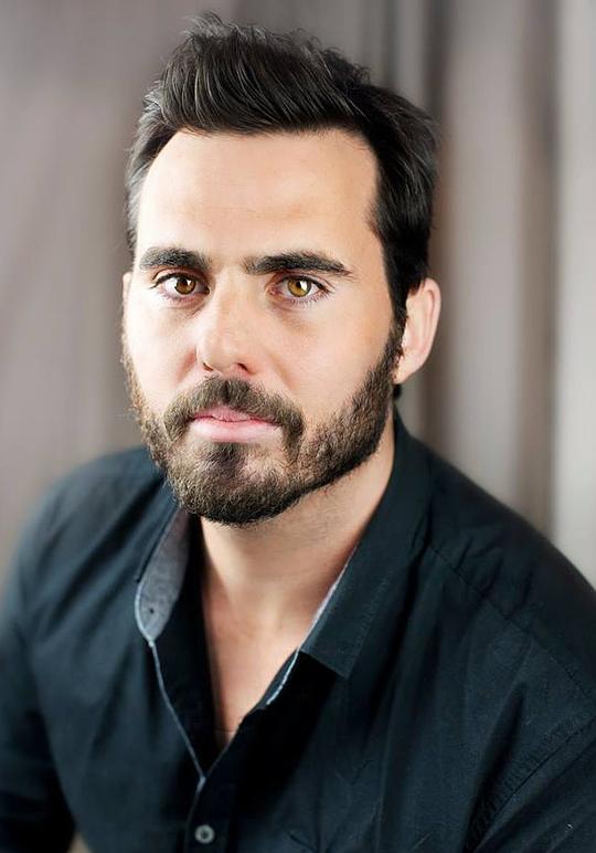 杰伊·盖勒格 Jay Gallagher照片