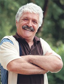 萨利赫·卡尔翁 Salih Kalyon照片