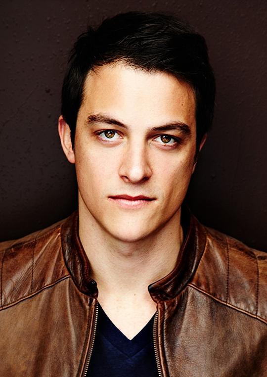 詹姆斯·麦凯 James Mackay照片