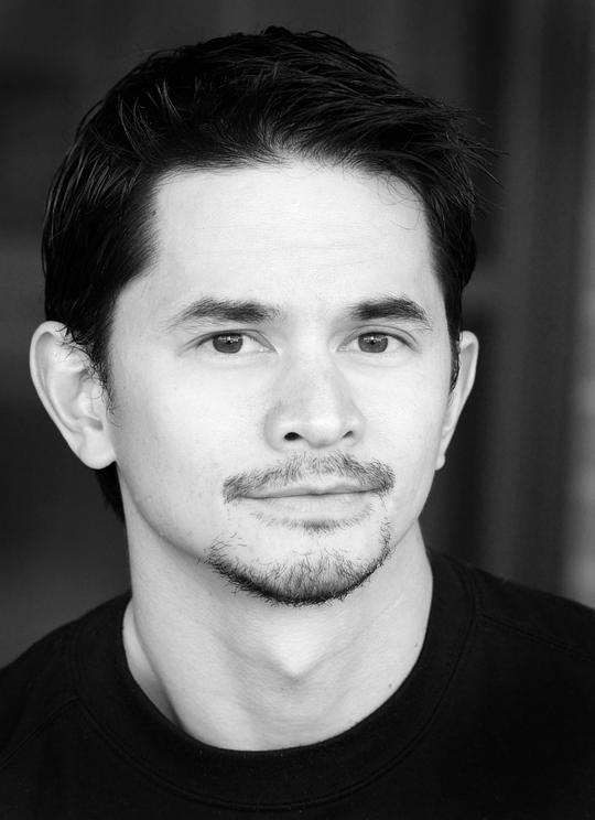 卡罗·莱德斯马 Carlo Ledesma照片