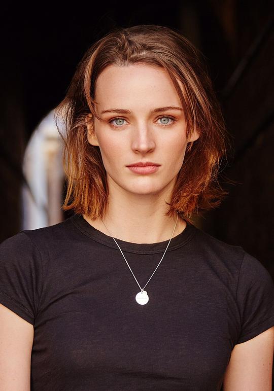 艾尔利·多兹 Airlie Dodds照片