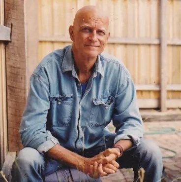 埃弗里特·德罗什 Everett De Roche照片