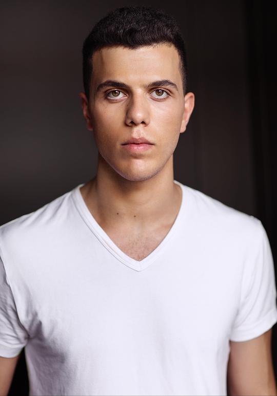 伊莱亚斯·安东 Elias Anton照片