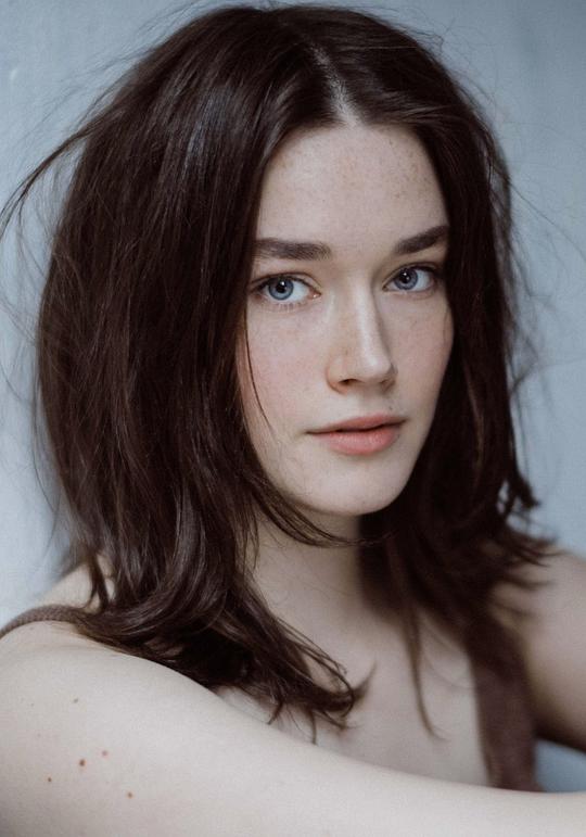 哈蒂·胡克 Hattie Hook照片