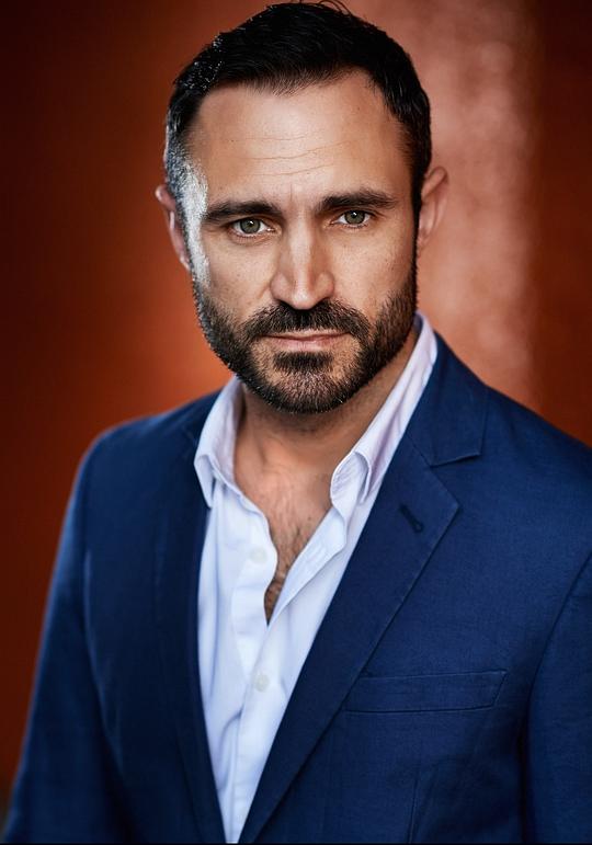 克里斯蒂安·贝德 Kristian Beddow照片