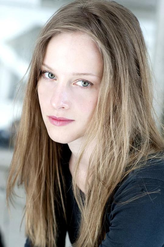 卡雅·布洛克萨奇 Kaya Blocksage照片