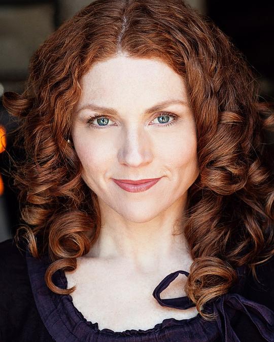 贝丝·钱皮恩 Beth Champion照片