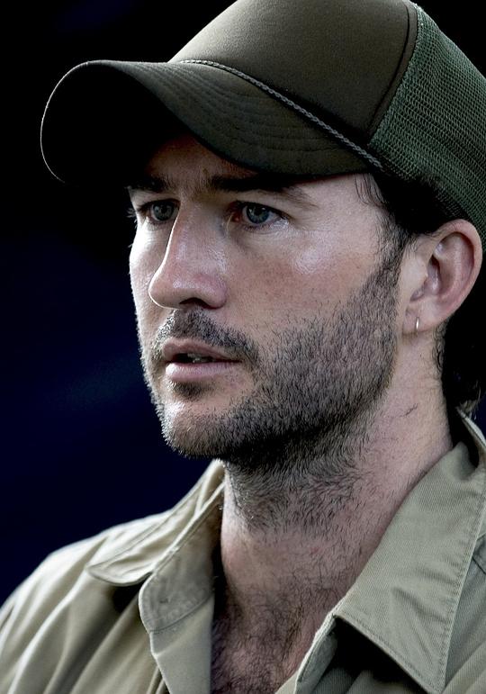 布莱登·佛雷切 Brendan Fletcher照片