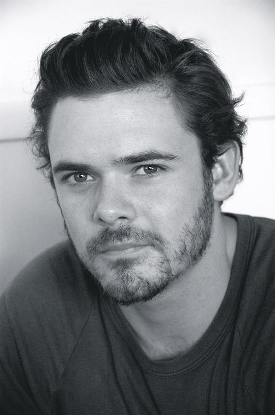 本·扬 Ben Young照片