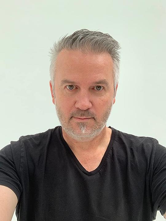 贾斯汀·迪克斯 Justin Dix照片