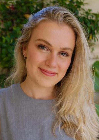 英蒂娜·贝尔 Indianna Bell照片