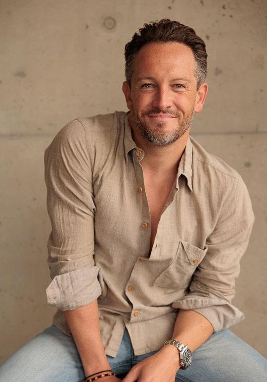 西蒙·布鲁克·麦克拉克兰 Simon Brook McLachlan照片