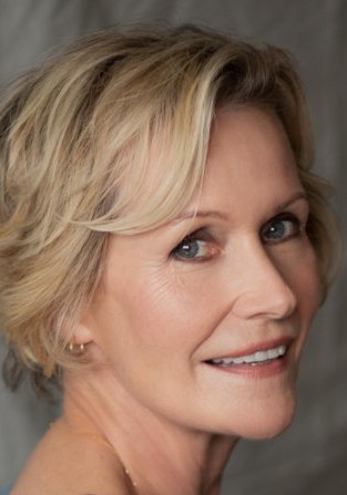 芭芭拉·宾厄姆 Barbara Bingham照片