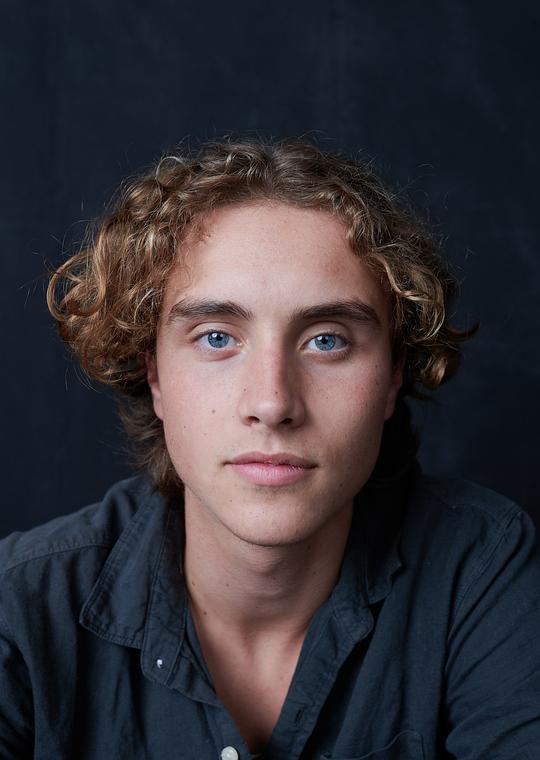 约瑟夫·扎达 Joseph Zada照片