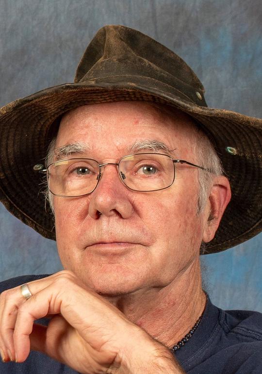 斯蒂芬·阿克斯福德 Stephen Axford照片