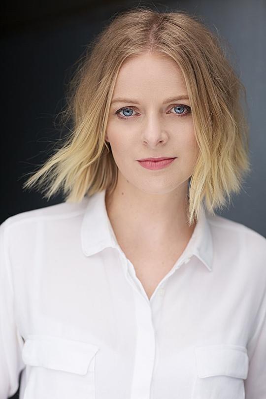 爱丽丝·福彻 Alice Foulcher照片