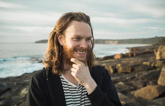 格雷戈里·厄德斯坦 Gregory Erdstein照片