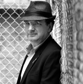 彼得·安德基迪斯 Peter Andrikidis照片