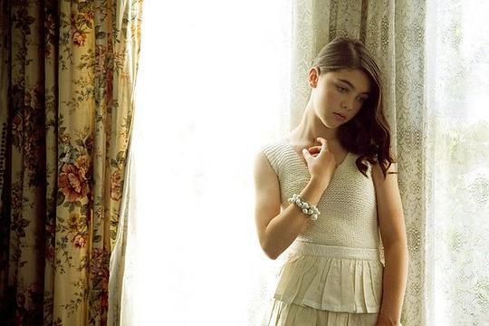 伊娃·拉扎罗 Eva Lazzaro照片