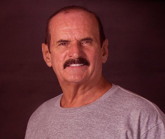 格雷厄姆·K·弗内斯 Graham K. Furness照片