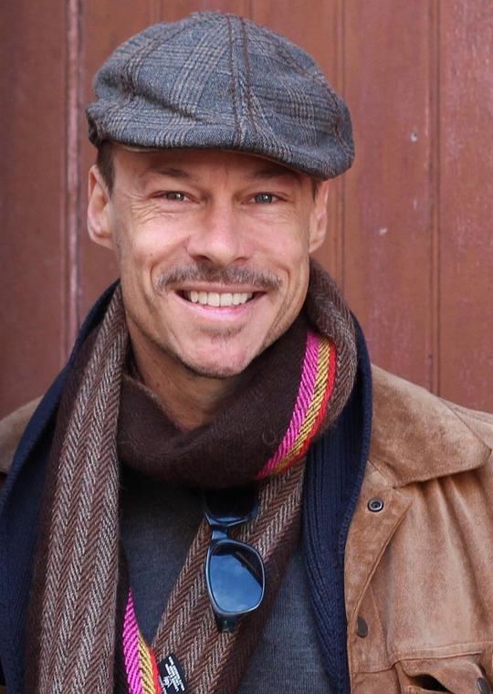 达恩·卡斯尔 Dan Castle照片