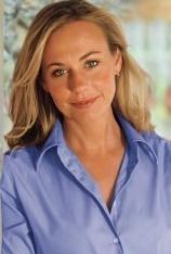 阿比·塔克 Abi Tucker照片