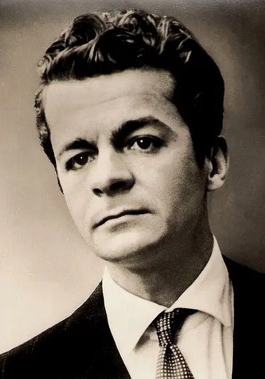 Maudie Edwards照片