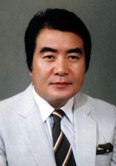 尹良河 Yang-ha Yun照片