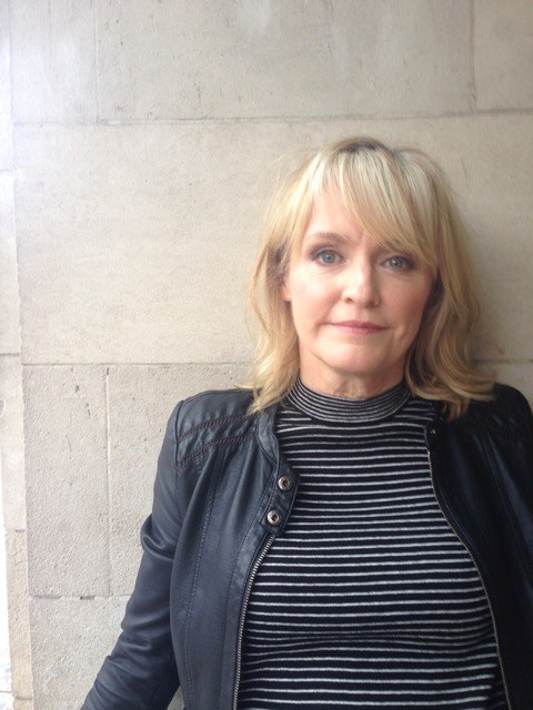 埃默·雷诺兹 Emer Reynolds照片