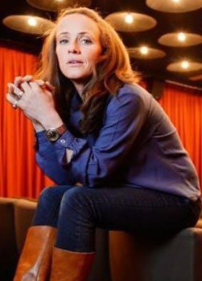 艾尔韦·凯根 Ailbhe Keogan照片