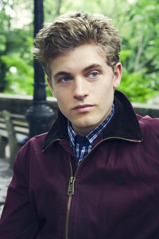 艾什力·查尔斯 Ashley Charles照片