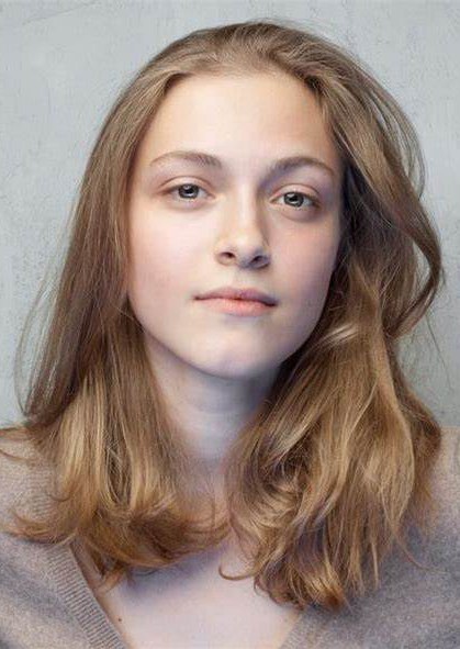 亚历山德拉·比斯特日茨卡娅 Aleksandra Bystrzhitskaya照片