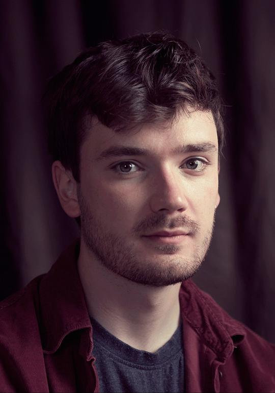 多姆纳尔·赫尔曼 Domhnall Herdman照片