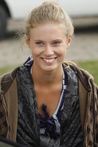 朱莉娅·皮楚查 Julia Pietrucha照片