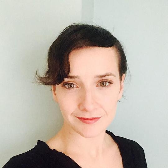 安德丽亚·哈金 Andrea Harkin照片