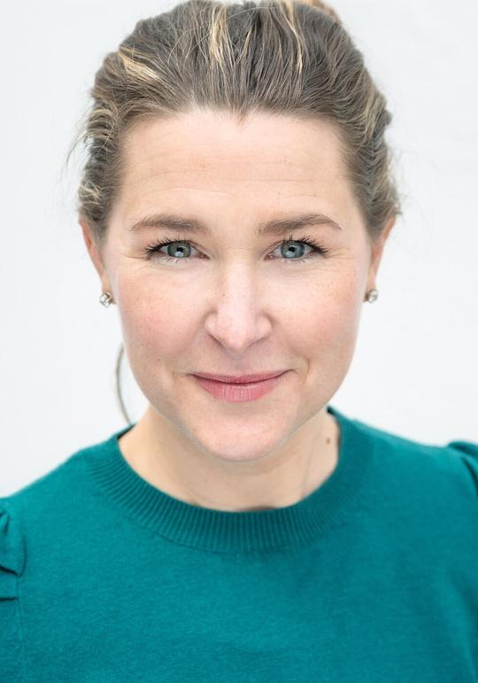 安妮·吉尔 Anne Gill照片