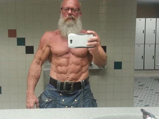 安德刘斯·卡宁 Andreas Cahling照片