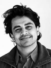 Dheeraj Akolkar照片