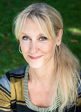 安妮特·斯托维尔拜克 Anette Støvelbæk照片