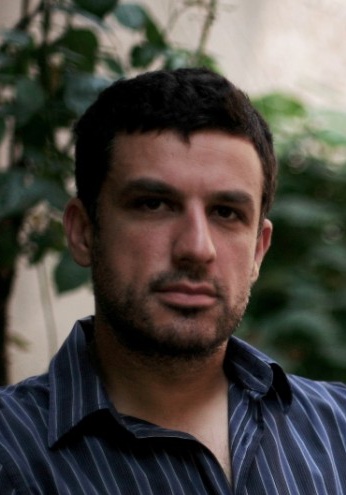 卡塔林·米图雷斯库 Cătălin Mitulescu照片