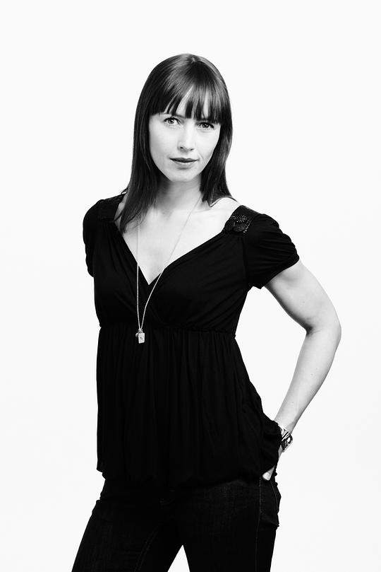 佩特妮拉·巴克 Petronella Barker照片