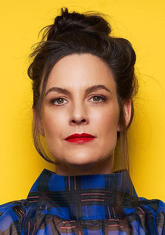 伊尔瓦·福纳 Ylva Forner照片