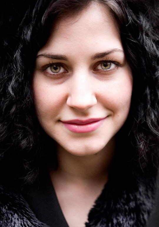 努尔·埃尔-雷法伊 Nour El-Refai照片